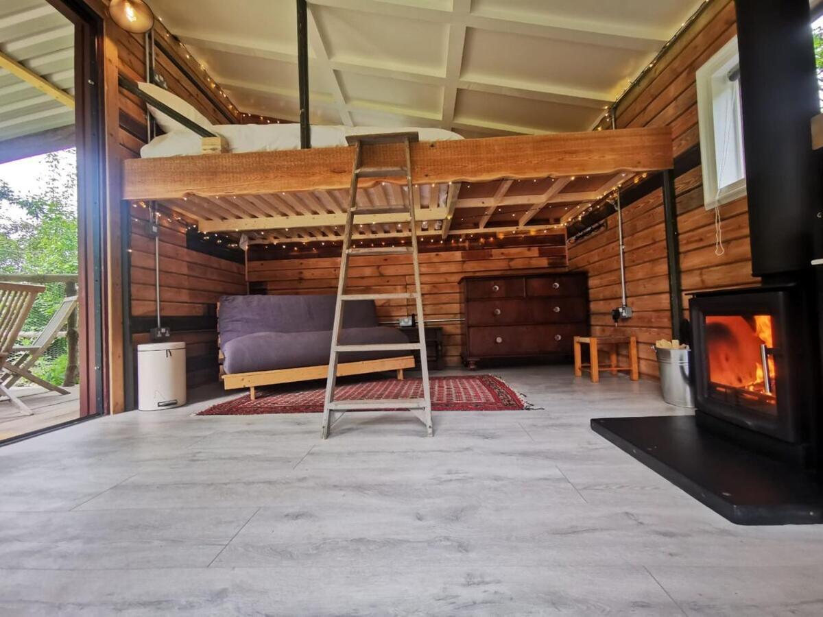 Moat Island Glamping Norwich