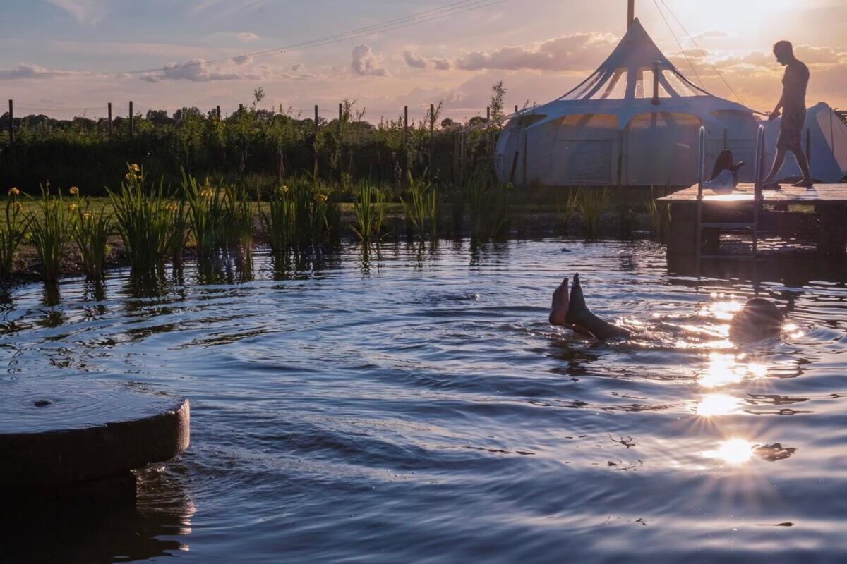 Campsite Moat Island Glamping