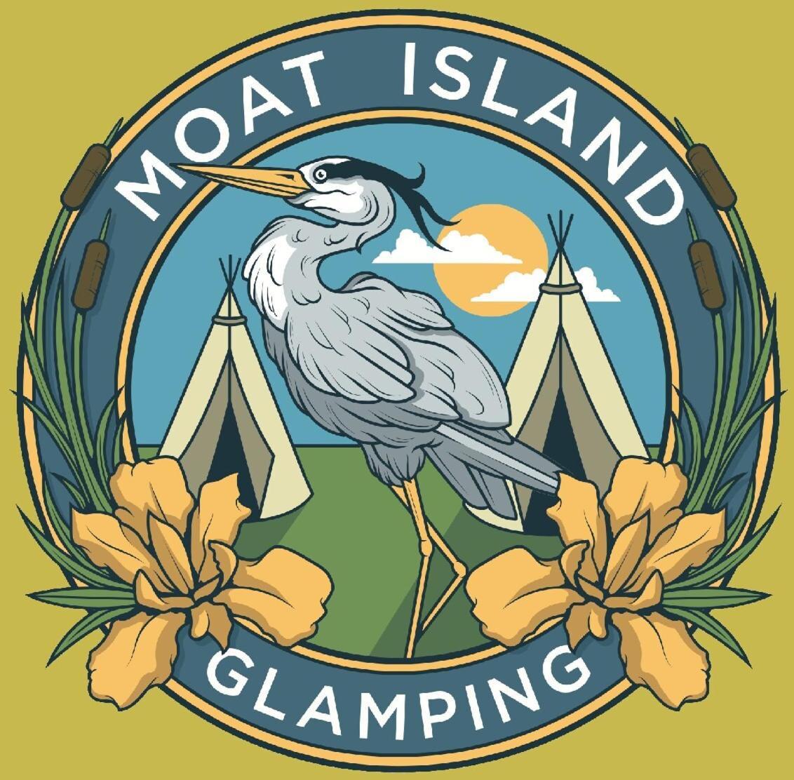 Moat Island Glamping Campsite
