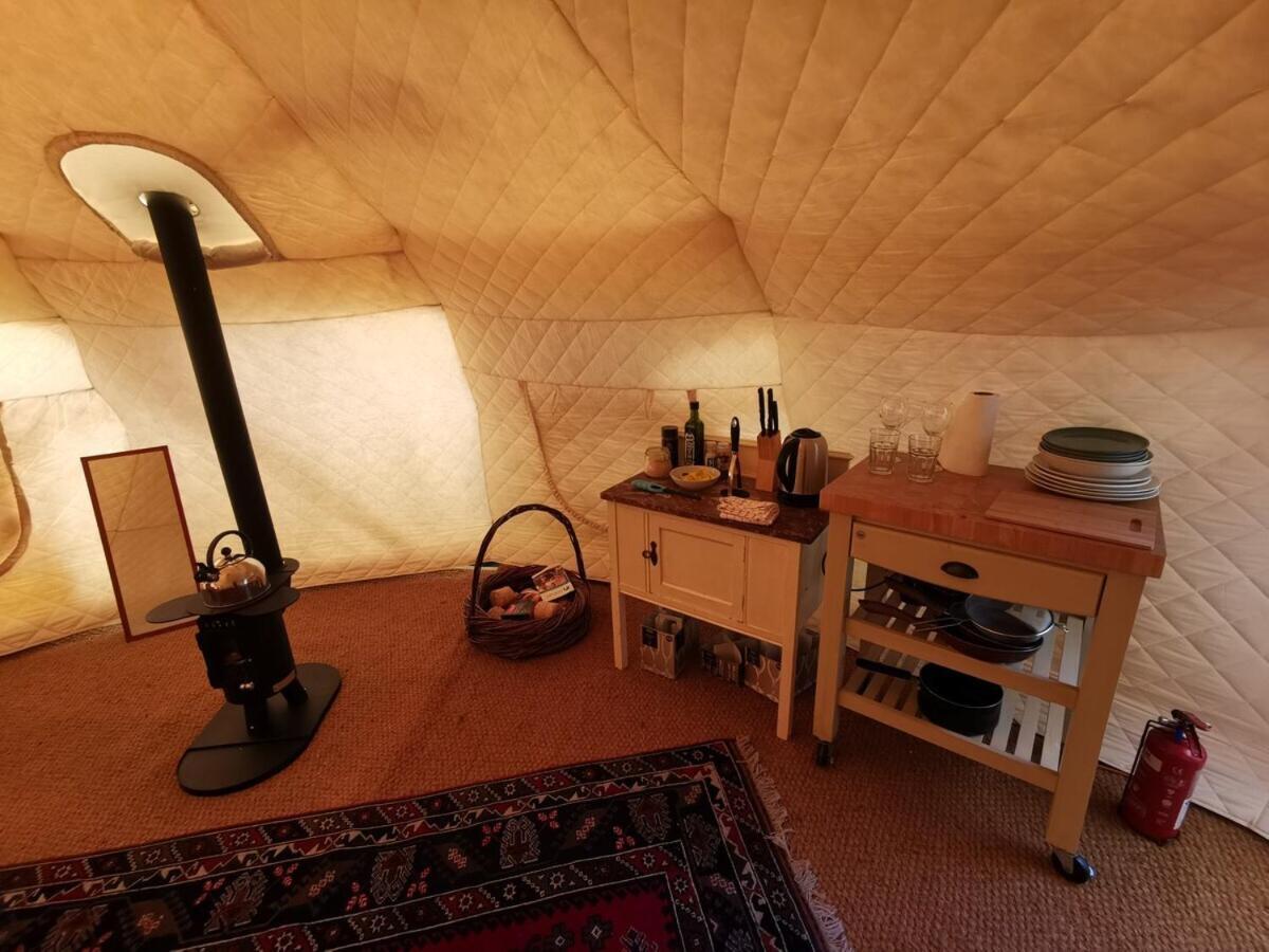 Campsite Moat Island Glamping *