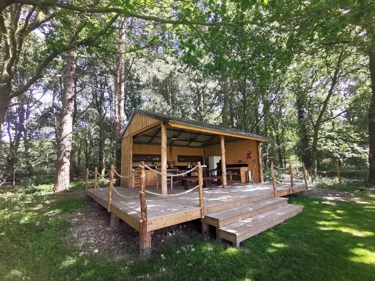 Moat Island Glamping Campsite *